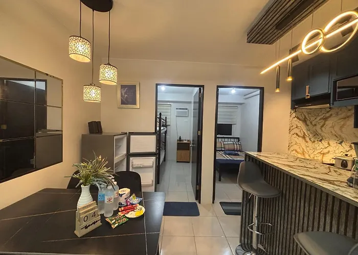 The Gilded Blue Nest Aparthotel *
